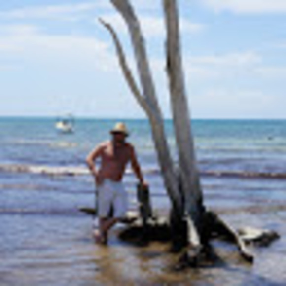 Meet your Posher, Sloan - Picture 1 of 1